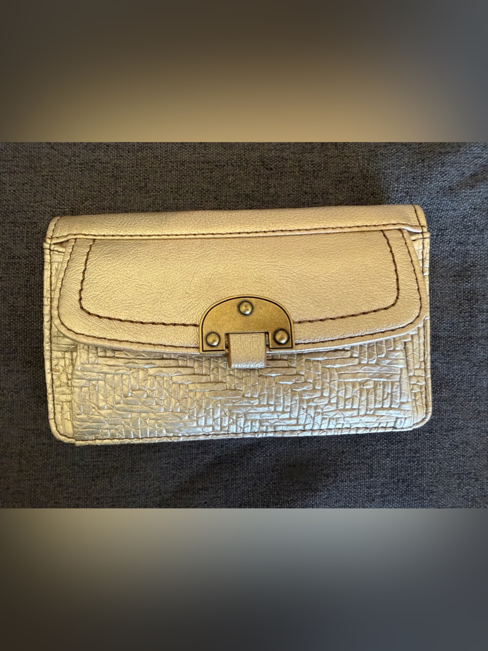 Women's Relic Pewter Gold Tri-Fold Textured Clutch Wallet with Metal Accent